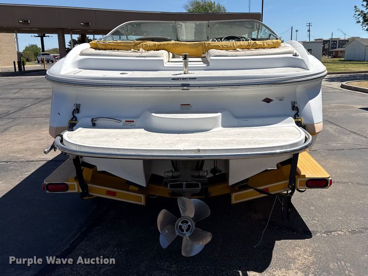 image for item DZ5424 2004 Cobalt 220 boat