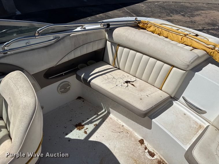 image for item DZ5424 2004 Cobalt 220 boat
