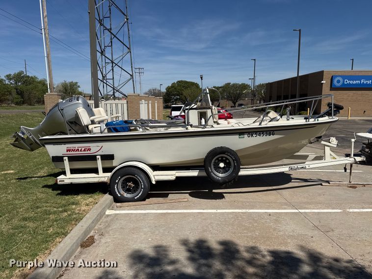 image for item DZ5425 1988 Boston Whaler Outrage 18' boat