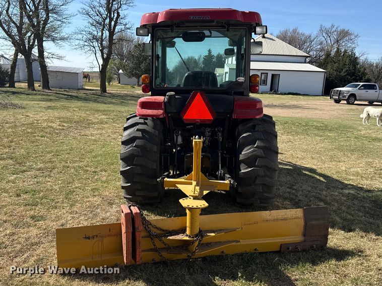 image for item DZ5428 2018 Case IH Farmall 55C MFWD tractor