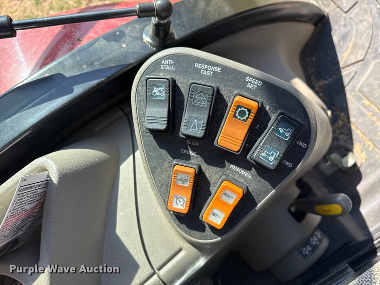 image for item DZ5428 2018 Case IH Farmall 55C MFWD tractor