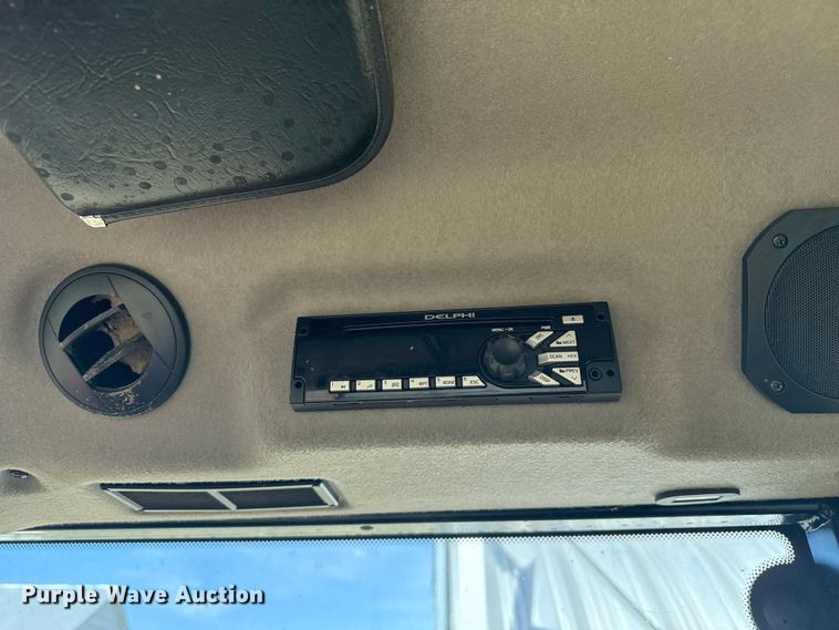 image for item DZ5428 2018 Case IH Farmall 55C MFWD tractor