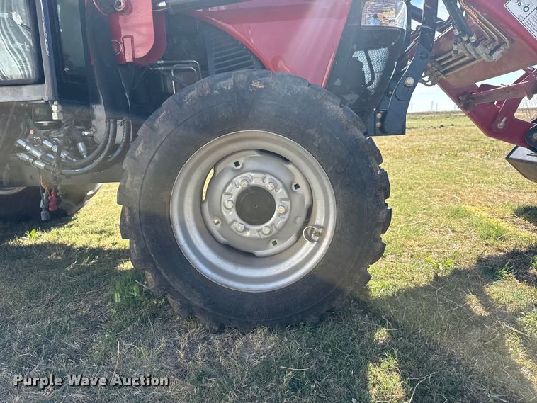 image for item DZ5428 2018 Case IH Farmall 55C MFWD tractor