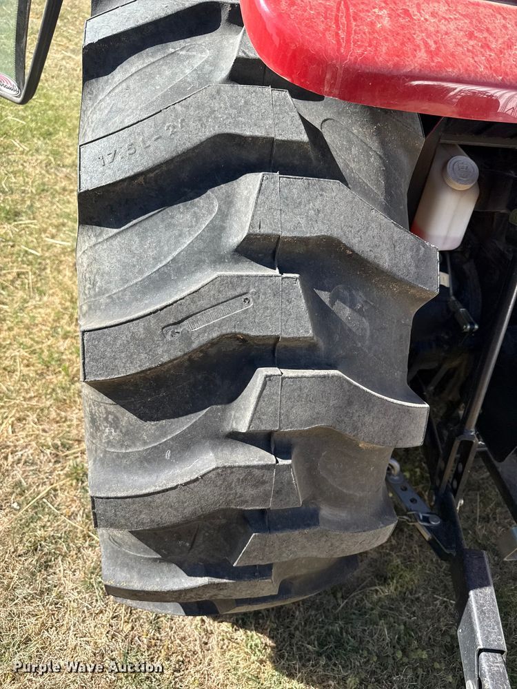 image for item DZ5428 2018 Case IH Farmall 55C MFWD tractor