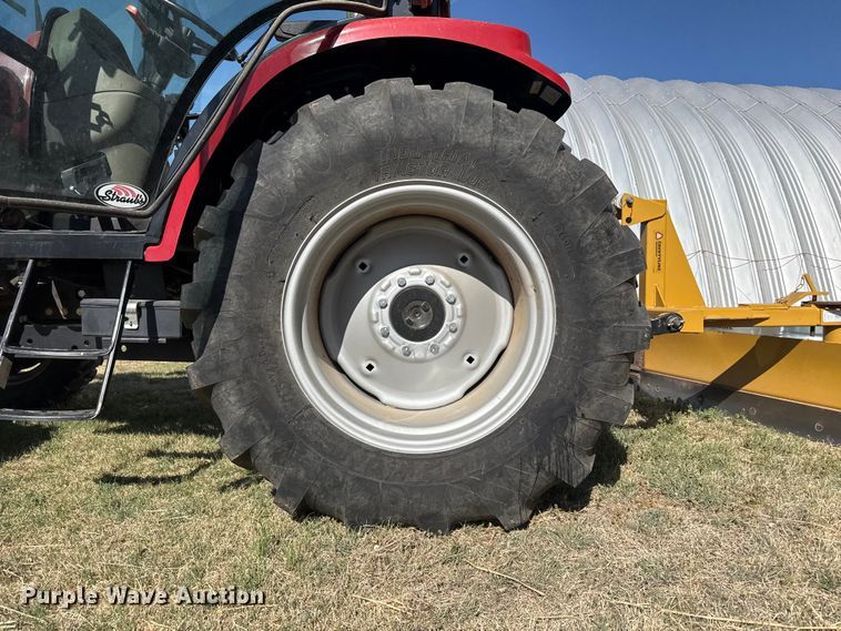 image for item DZ5428 2018 Case IH Farmall 55C MFWD tractor