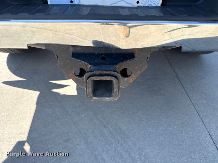 image for item DZ5429 2018 Chevrolet 2500HD High Country Crew Cab pickup truck