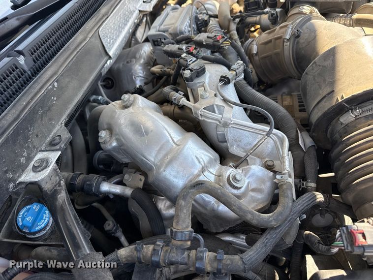 image for item DZ5429 2018 Chevrolet 2500HD High Country Crew Cab pickup truck