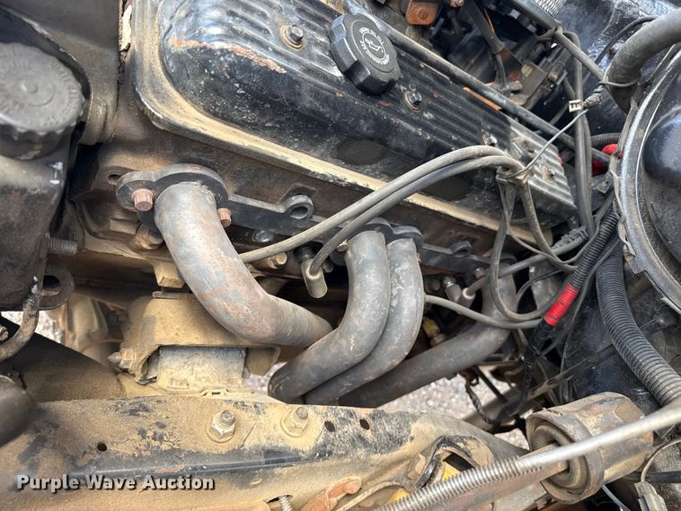 image for item DZ5432 1987 GMC Sierra 1500 pickup truck