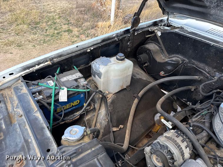 image for item DZ5432 1987 GMC Sierra 1500 pickup truck