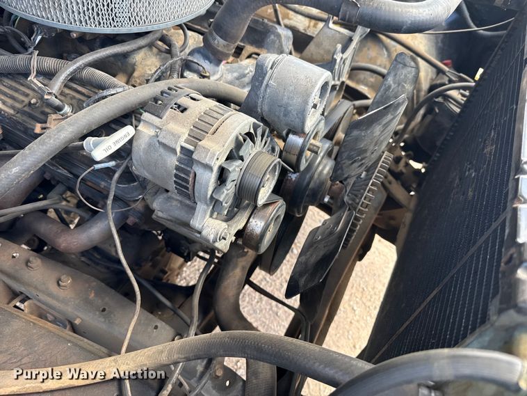 image for item DZ5432 1987 GMC Sierra 1500 pickup truck