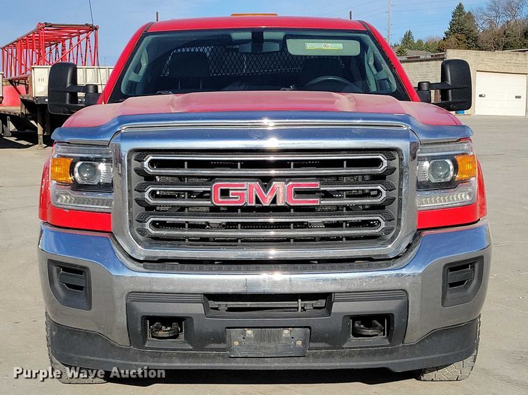 image for item DZ6982 2017 GMC Sierra 2500HD Ext. Cab pickup truck