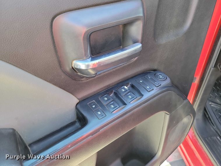 image for item DZ6982 2017 GMC Sierra 2500HD Ext. Cab pickup truck