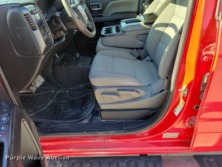 image for item DZ6982 2017 GMC Sierra 2500HD Ext. Cab pickup truck