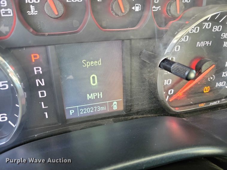 image for item DZ6982 2017 GMC Sierra 2500HD Ext. Cab pickup truck