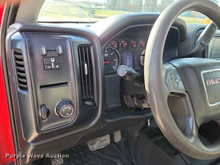 image for item DZ6982 2017 GMC Sierra 2500HD Ext. Cab pickup truck