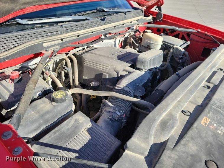 image for item DZ6982 2017 GMC Sierra 2500HD Ext. Cab pickup truck