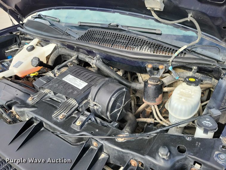 image for item DZ6983 2008 Chevrolet  Express 3500 van