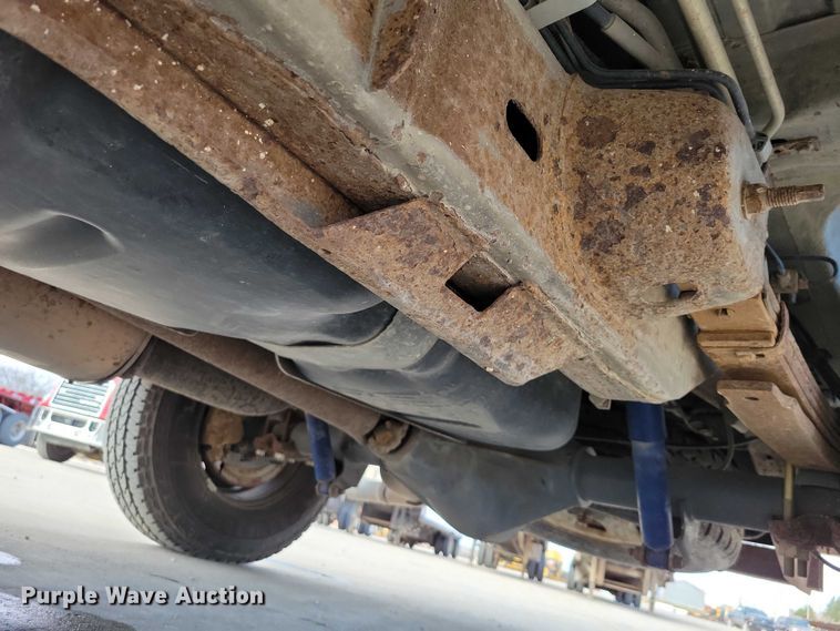 image for item DZ6983 2008 Chevrolet  Express 3500 van