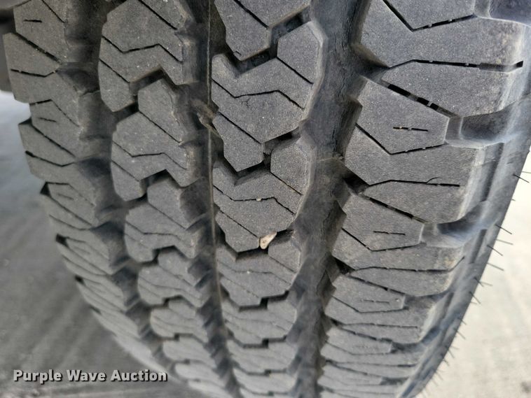 image for item DZ6983 2008 Chevrolet  Express 3500 van