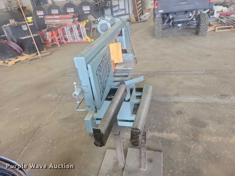 image for item DZ7001 Ellis 1800 Band saw