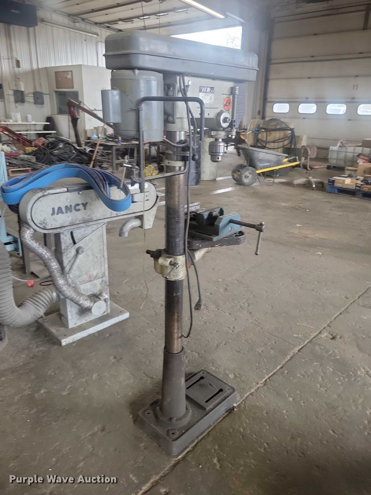 image for item DZ7003 Wilton 2500 Drill press