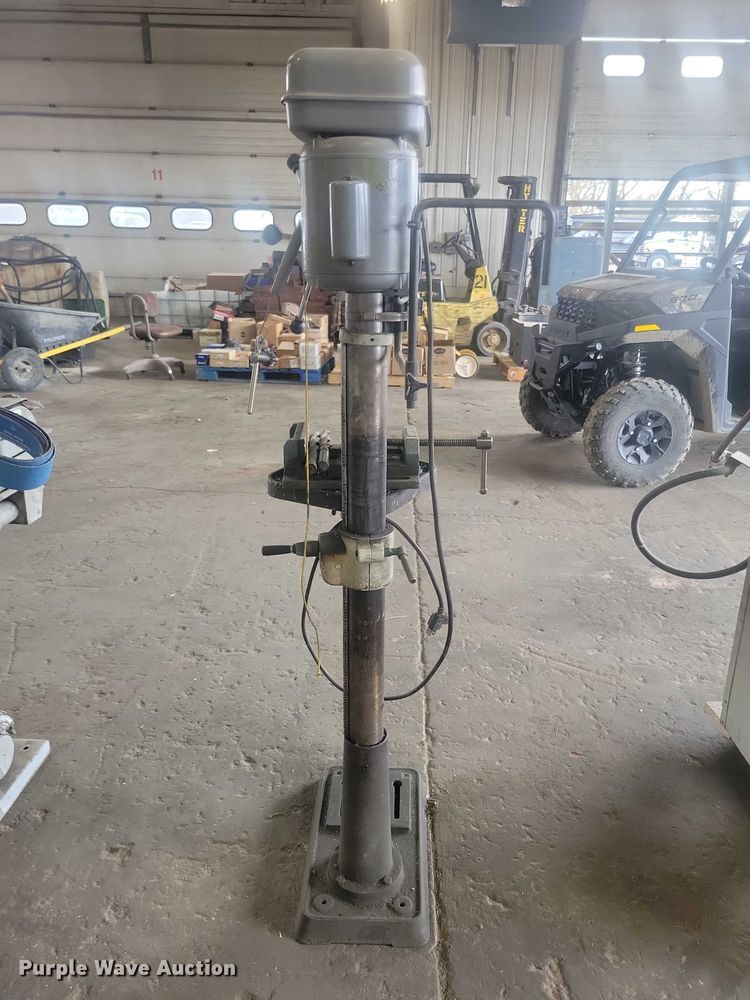 image for item DZ7003 Wilton 2500 Drill press