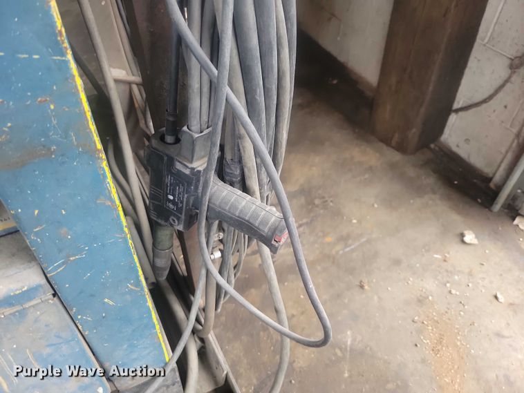 image for item DZ7009 Miller Sureweld DRCP-500 welder