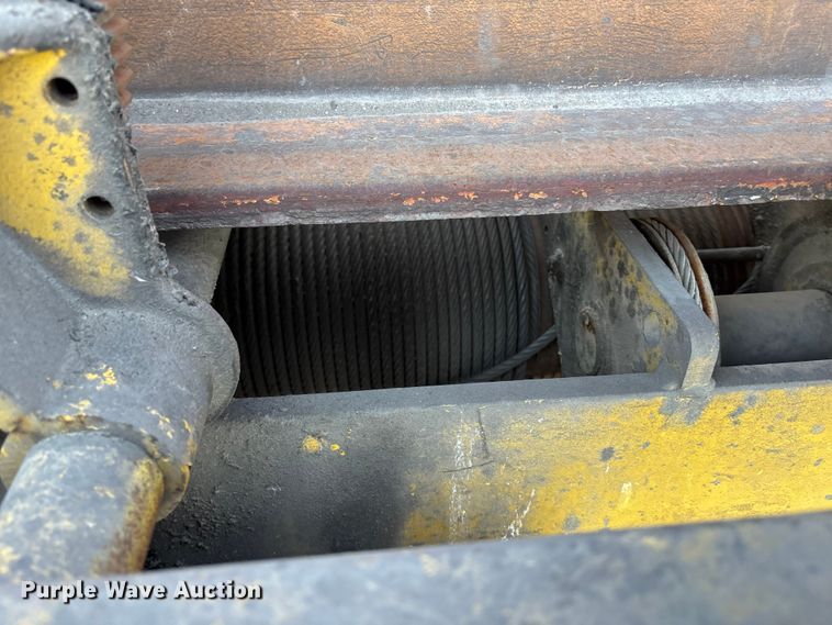 image for item EA4692 Abel-Howe overhead crane