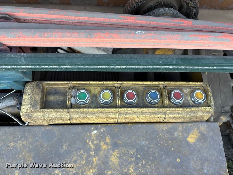 image for item EA4692 Abel-Howe overhead crane