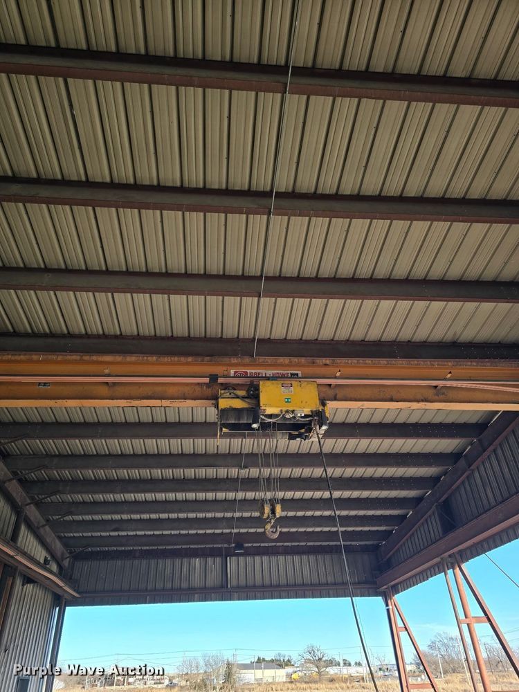 image for item EA4692 Abel-Howe overhead crane