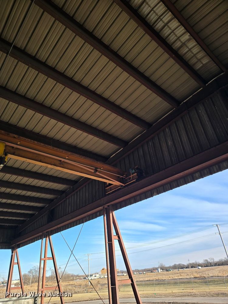 image for item EA4692 Abel-Howe overhead crane