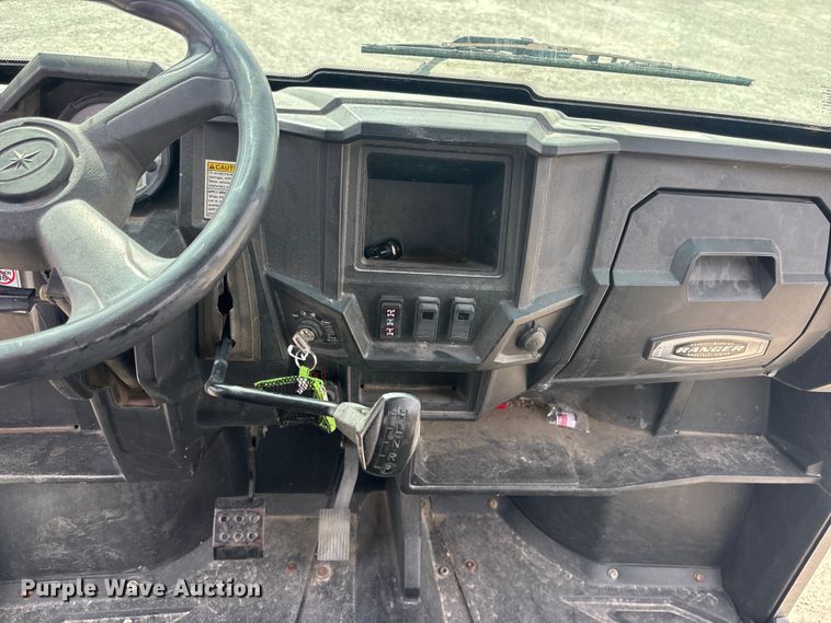 image for item EA4704 2015 Polaris Ranger crew 570 utility vehicle