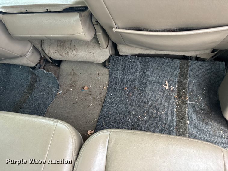 image for item EA4728 2005 Ford F250 Super Duty Crew Cab pickup truck