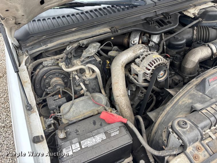 image for item EA4728 2005 Ford F250 Super Duty Crew Cab pickup truck