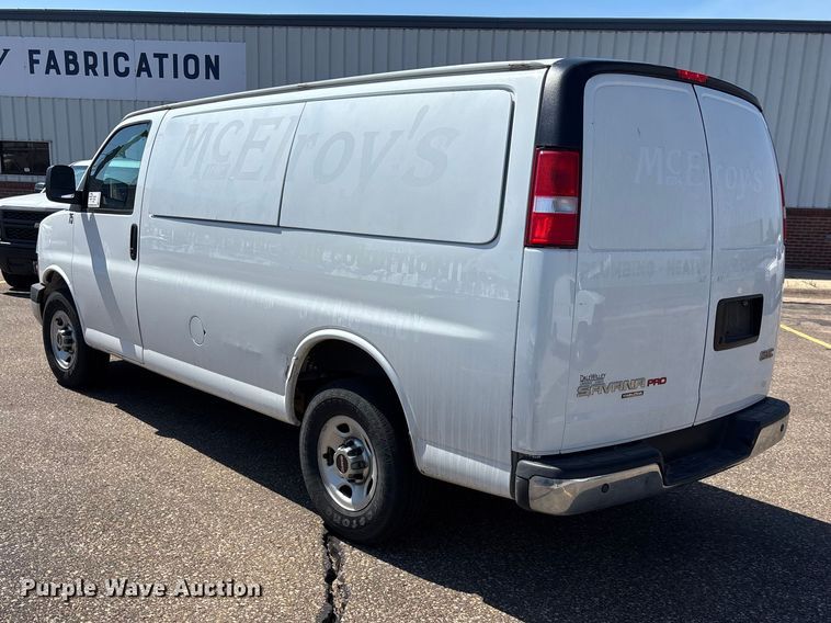 image for item EA4738 2015 GMC Savana van