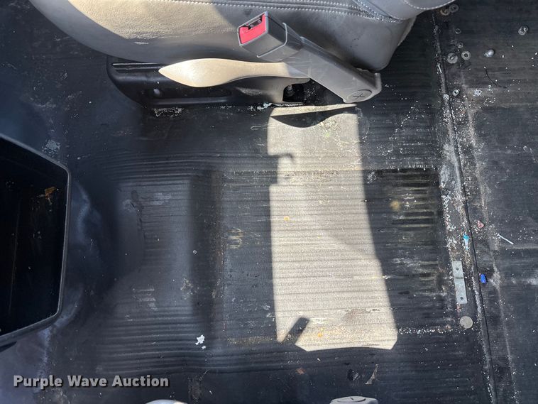 image for item EA4738 2015 GMC Savana van