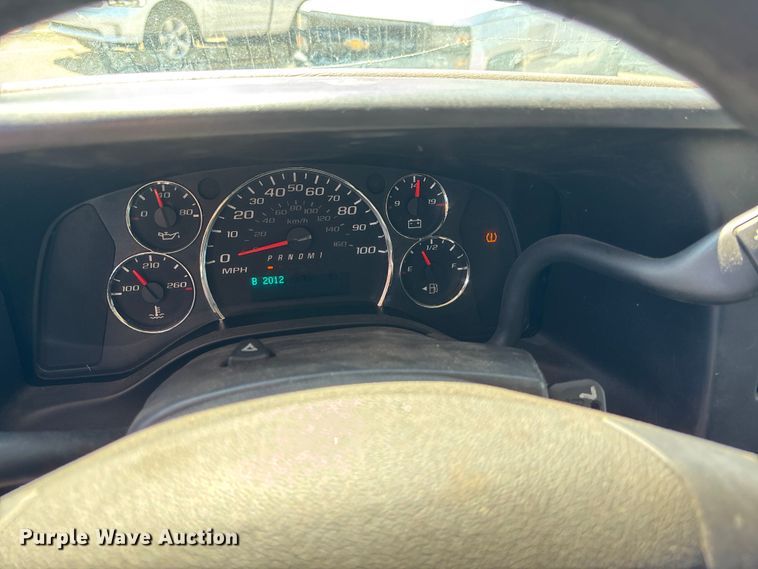 image for item EA4738 2015 GMC Savana van