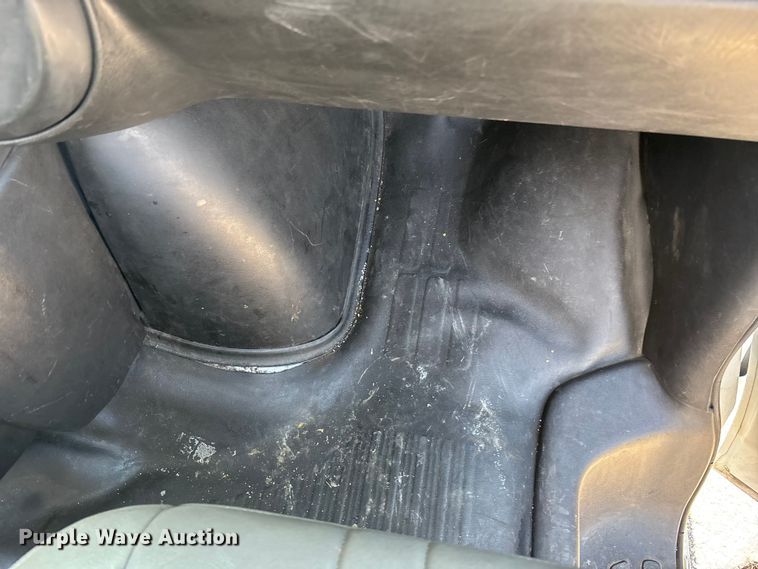 image for item EA4738 2015 GMC Savana van