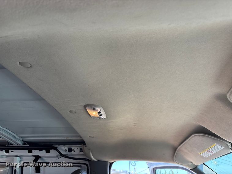 image for item EA4738 2015 GMC Savana van