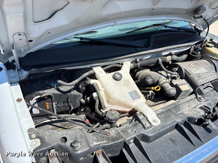 image for item EA4738 2015 GMC Savana van