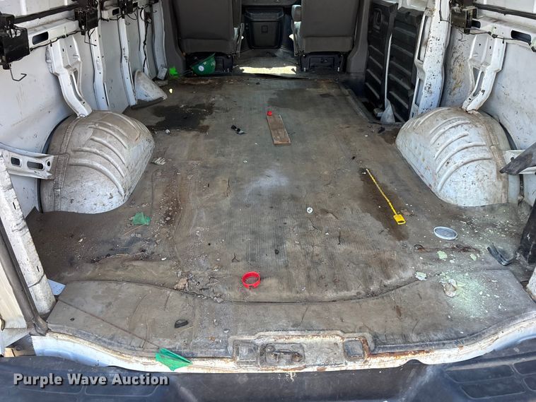 image for item EA4739 2015 GMC Savana van