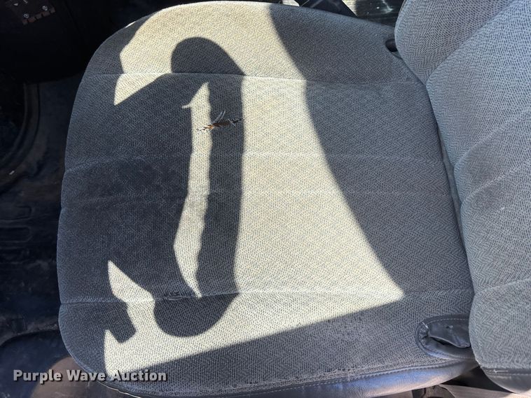 image for item EA4739 2015 GMC Savana van