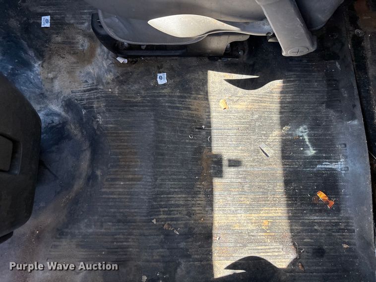 image for item EA4739 2015 GMC Savana van