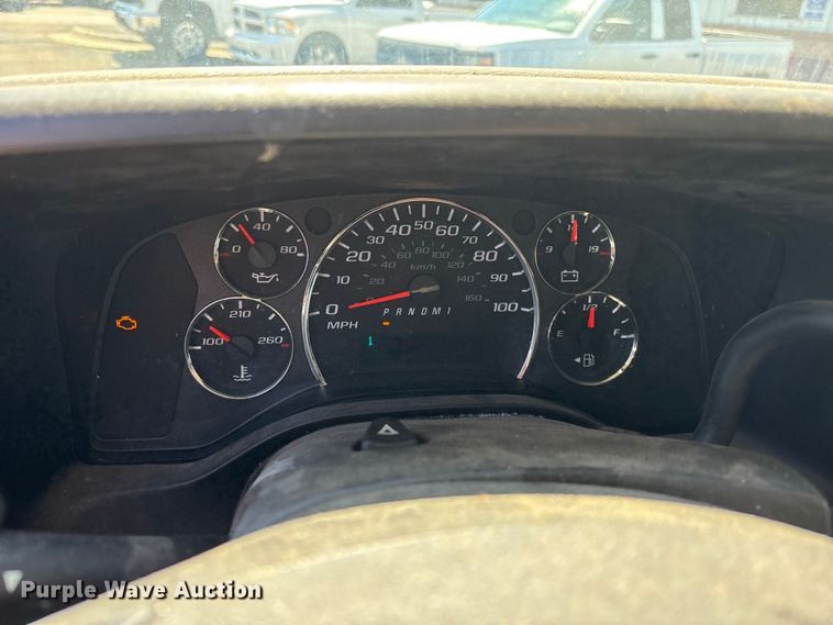 image for item EA4739 2015 GMC Savana van