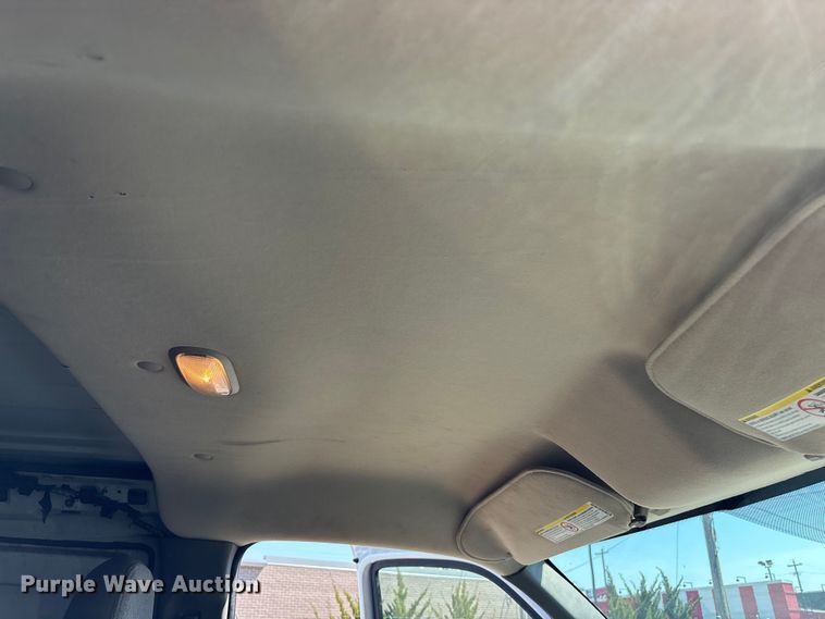 image for item EA4739 2015 GMC Savana van