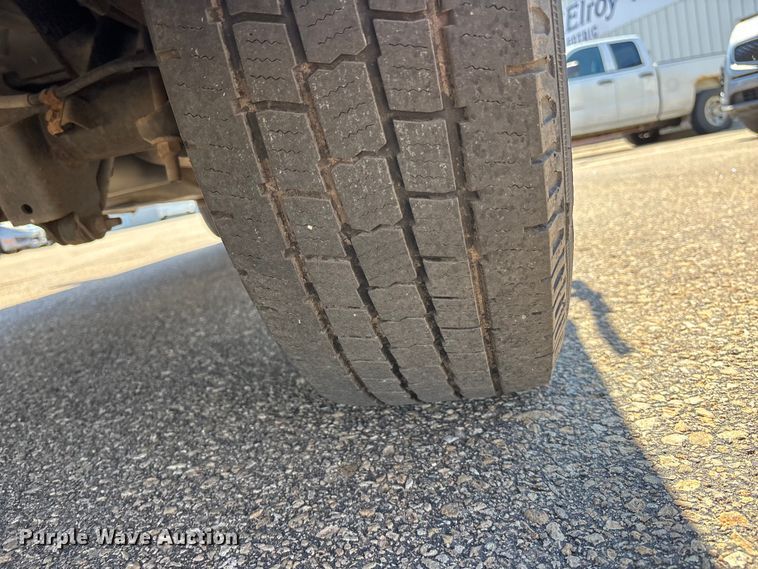 image for item EA4739 2015 GMC Savana van