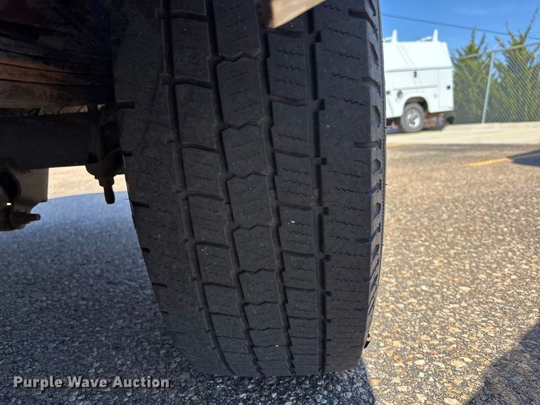 image for item EA4739 2015 GMC Savana van