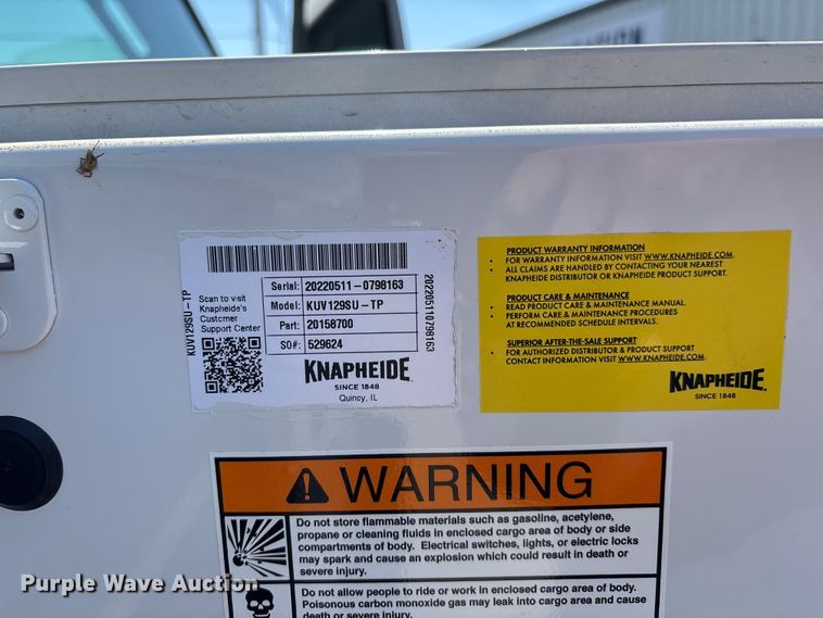 image for item EA4740 2019 GMC Savana utility van