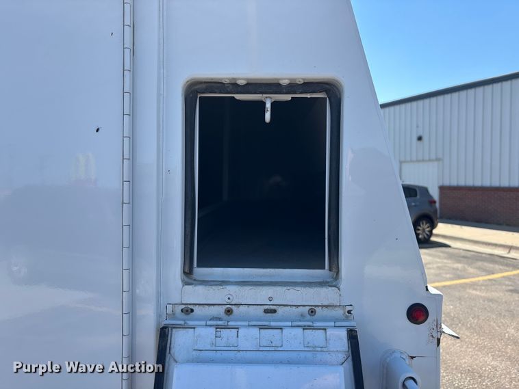 image for item EA4740 2019 GMC Savana utility van