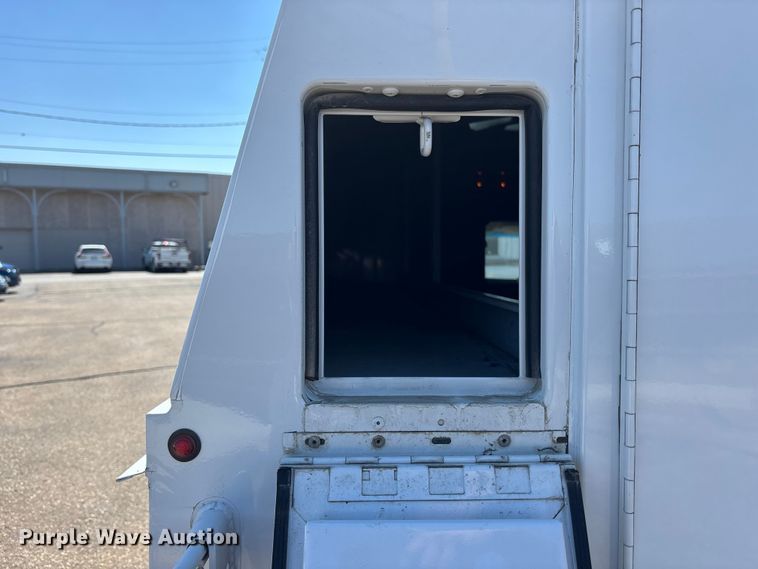 image for item EA4740 2019 GMC Savana utility van